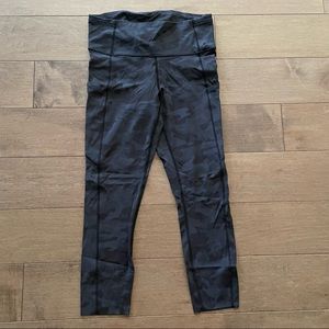 Fast and free high rise tight 25’